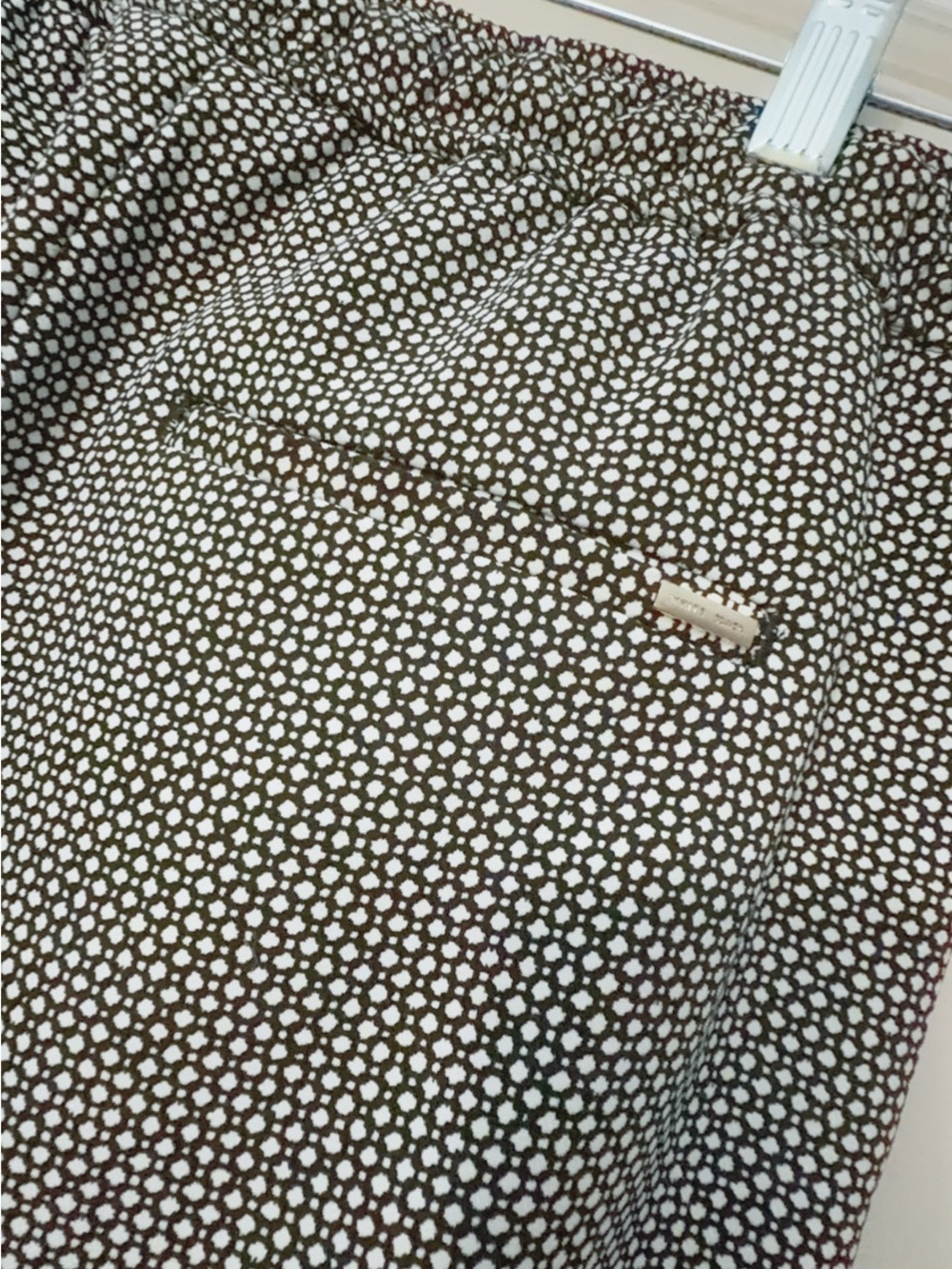 White House Black Market Black & White Polka Dot Tie-Hem Joggers - Picture 4 of 9